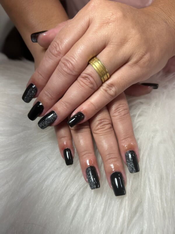 Manicure - Image 7