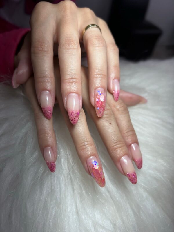 Manicure - Image 4